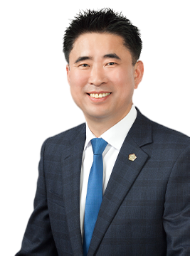 수원특례시의회 의장 성길용 사진